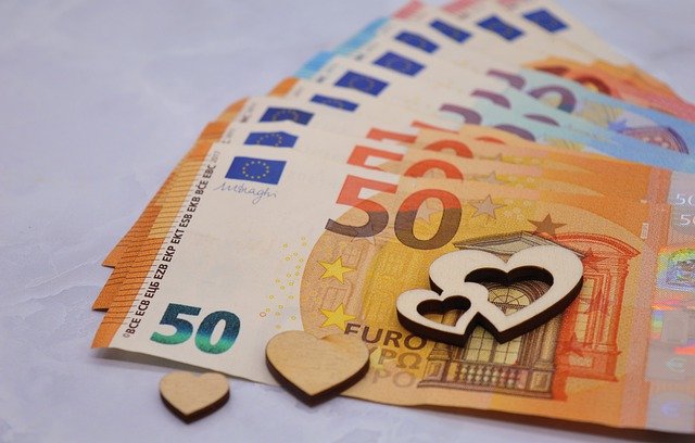 penéze eura